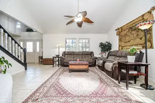 8814 Chelsworth Dr, Houston, TX 77083 - Photo 4