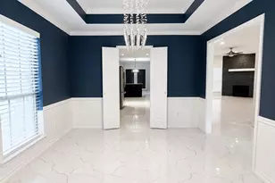11915 Gardner Park Ln, Sugar Land, TX 77498 - Photo 8