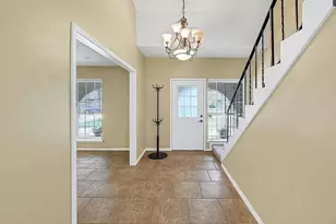 9611 Crail Dr, Spring, TX 77379 - Photo 2
