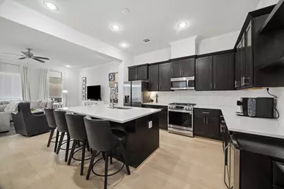 334 W 26th Street, Houston, TX 77008 - Photo 8