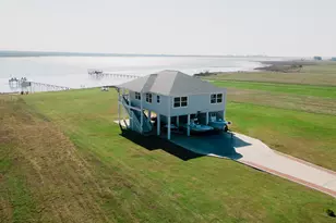 299 Bay Dr, Palacios, TX 77465 - Photo 1