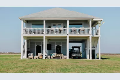 299 Bay Drive, Palacios, TX 77465 - Photo 2