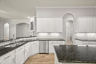 11907 Badlands Bend Ln, Humble, TX 77346 - Photo 10