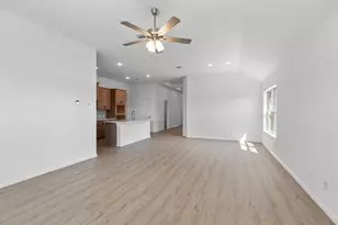 21719 Prairie Sumac Dr, Waller, TX 77484 - Photo 6