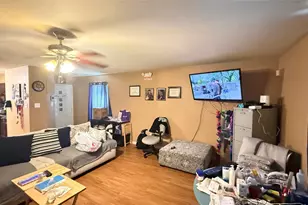 8115 Narrow Brook Way, Houston, TX 77016 - Photo 6