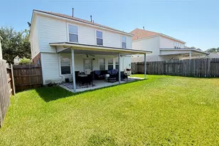 8115 Narrow Brook Way, Houston, TX 77016 - Photo 4