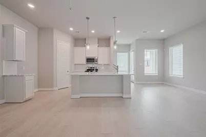 8917 Grovner Place, Houston, TX 77055 - Photo 2