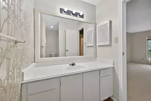 7900 N Stadium Dr, Houston, TX 77030 - Photo 24