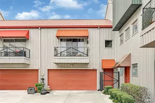 2905 Sherman St, Houston, TX 77003 - Photo 2