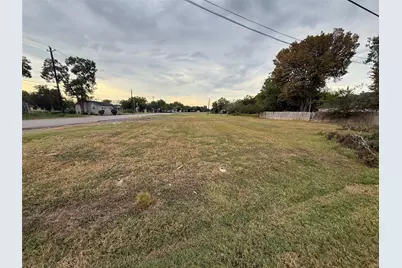 400 N 10th Street, Richmond, TX 77469 - Photo 6