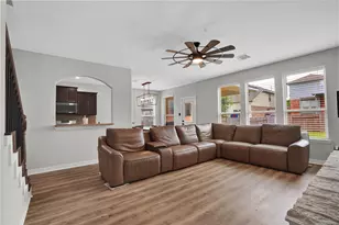 2310 Perkins Crossing Dr, Conroe, TX 77304 - Photo 4