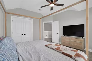 2310 Perkins Crossing Dr, Conroe, TX 77304 - Photo 20