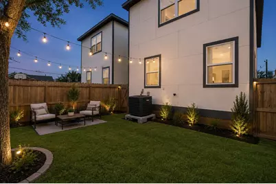 913 Panama Boulevard, Houston, TX 77009 - Photo 10