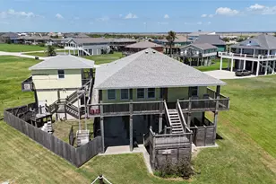 2426 Sand Bar Ln, Crystal Beach, TX 77650 - Photo 40