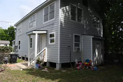 307 S 79th Street, Houston, TX 77012 - Photo 10
