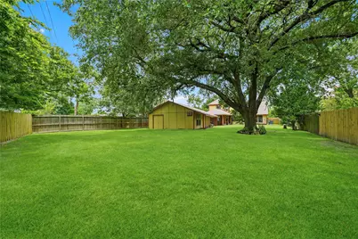 12358 Gainsborough Drive, Houston, TX 77031 - Photo 24