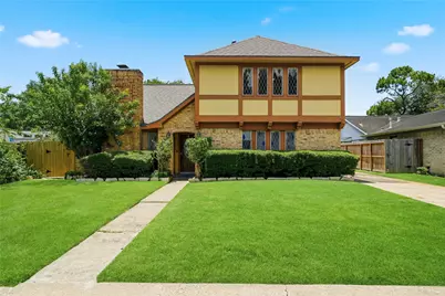 12358 Gainsborough Drive, Houston, TX 77031 - Photo 1