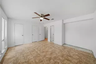 12358 Gainsborough Dr, Houston, TX 77031 - Photo 6