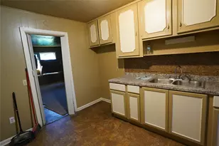 2506 10th St, Galena Park, TX 77547 - Photo 6