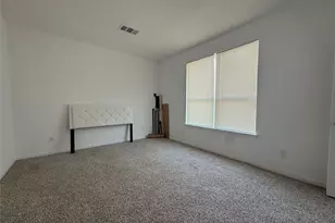 11134 Beverley Park St, Sugar Land, TX 77498 - Photo 12