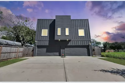 8419 Woodward Street, Houston, TX 77051 - Photo 2