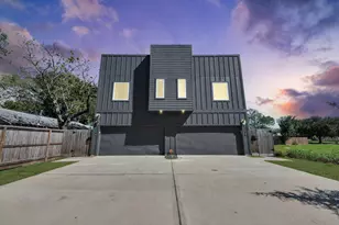 8419 Woodward St, Houston, TX 77051 - Photo 2