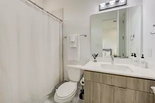 5839 Dolores St, Houston, TX 77057 - Photo 30
