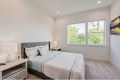 5839 Dolores Street, Houston, TX 77057 - Photo 28