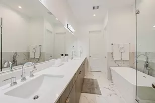 5839 Dolores St, Houston, TX 77057 - Photo 22