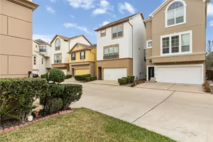 3334 Clearview Villa Way, Houston, TX 77025 - Photo 2