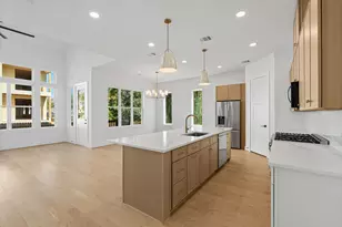1103 E 37th St, Houston, TX 77022 - Photo 4