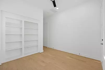 1103 E 37th Street, Houston, TX 77022 - Photo 12