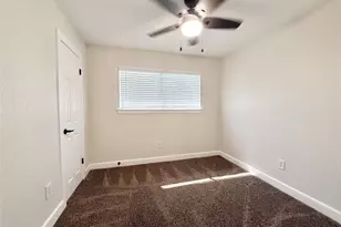 1429 Northview Dr, Angleton, TX 77515 - Photo 20