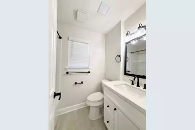 1429 Northview Drive, Angleton, TX 77515 - Photo 22