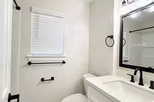 1429 Northview Dr, Angleton, TX 77515 - Photo 22