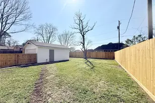 1429 Northview Dr, Angleton, TX 77515 - Photo 28