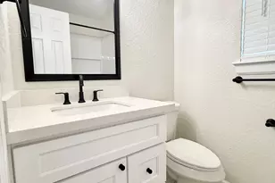 1429 Northview Dr, Angleton, TX 77515 - Photo 18