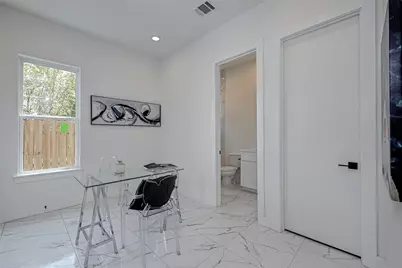 6129 W Montgomery Road, Houston, TX 77091 - Photo 12