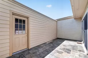 2010 Augusta Dr, Houston, TX 77057 - Photo 24