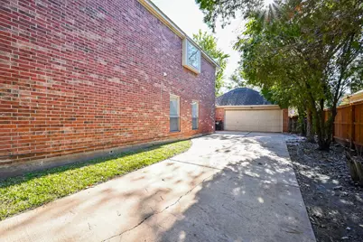 9731 New Kent Drive, Sugar Land, TX 77498 - Photo 22