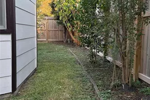 11423 Wickersham Ln, Houston, TX 77077 - Photo 30