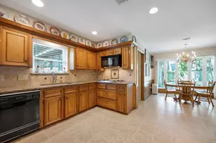 4334 Hill Forest Dr, Kingwood, TX 77345 - Photo 16