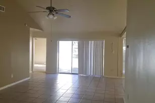 10423 Tenneco Dr, Houston, TX 77099 - Photo 8