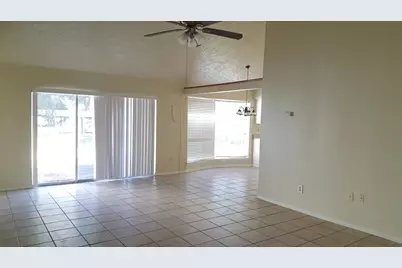 10423 Tenneco Drive, Houston, TX 77099 - Photo 8