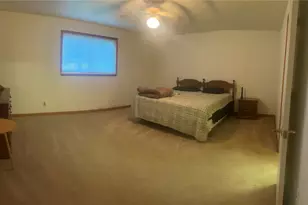 400 S Center St, Buffalo, TX 75831 - Photo 8