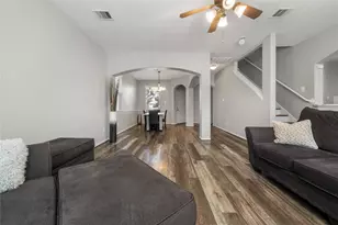 6354 Wilshire Ridge, Houston, TX 77040 - Photo 4