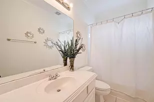 5917 Dolores St, Houston, TX 77057 - Photo 24