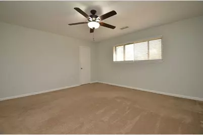 2711 Williamsburg Drive, Dickinson, TX 77539 - Photo 24