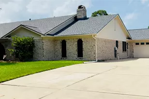 4804 Country Club View, Baytown, TX 77521 - Photo 2