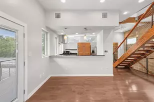 213 N Houston Ave, Bryan, TX 77803 - Photo 10
